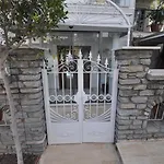 Port ヴィラ *